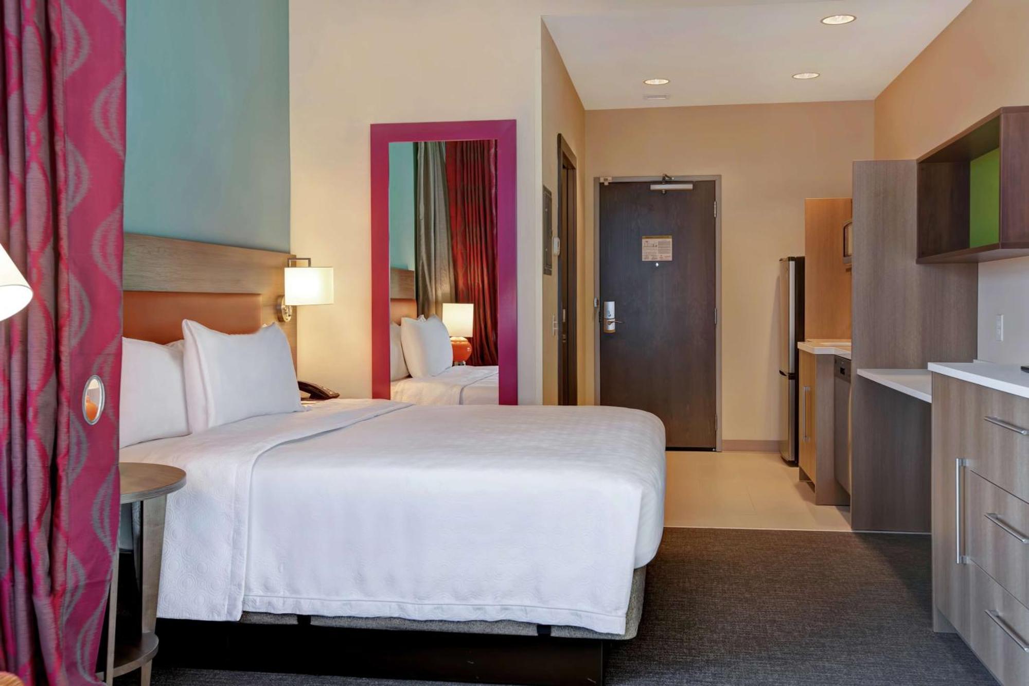 Home2 Suites By Hilton Charlotte Uptown Exterior photo