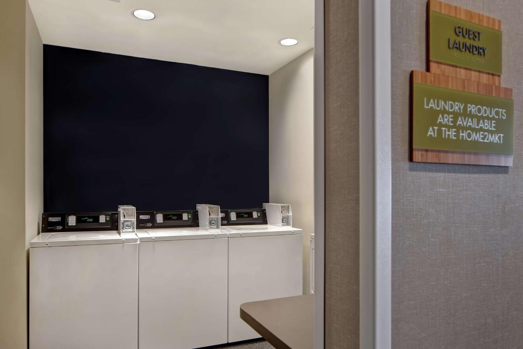 Home2 Suites By Hilton Charlotte Uptown Exterior photo