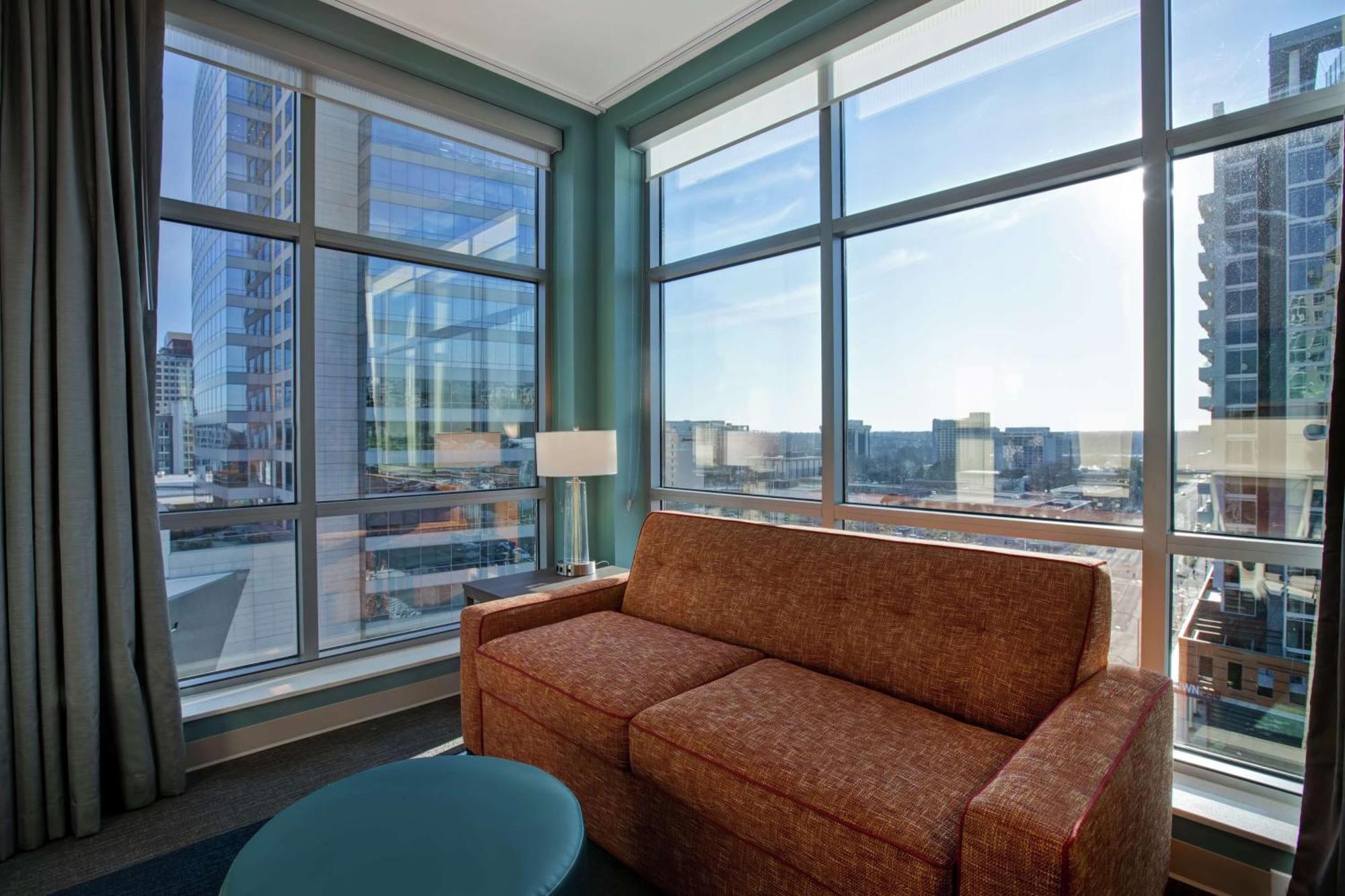 Home2 Suites By Hilton Charlotte Uptown Exterior photo