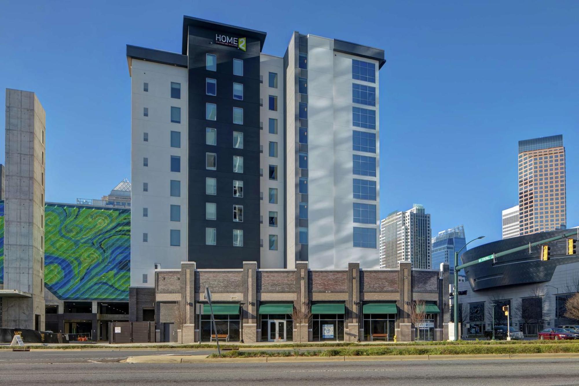 Home2 Suites By Hilton Charlotte Uptown Exterior photo
